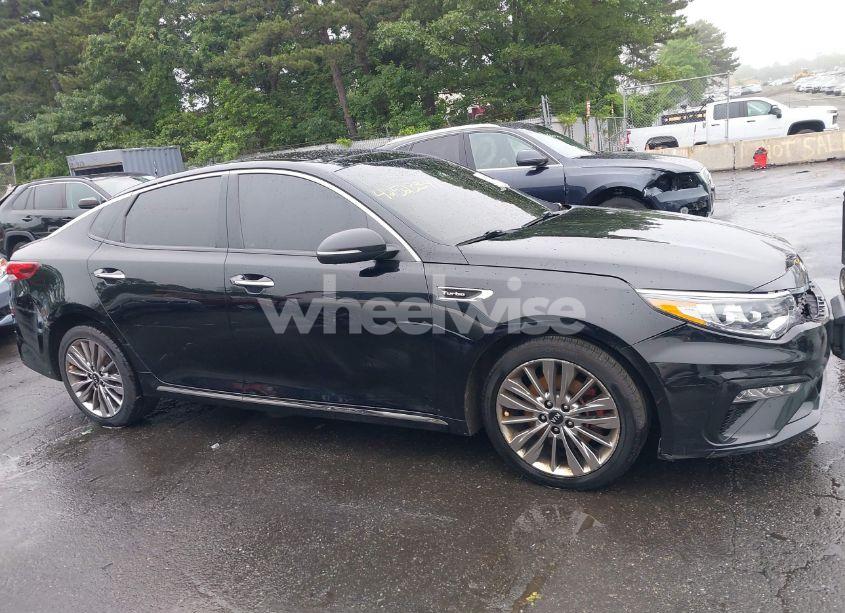 Photo 13 of 2019 Kia Optima SX TURBO (VIN 5XXGV4L28KG306871)