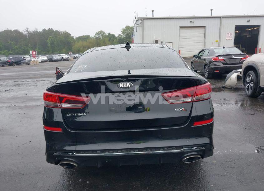 Photo 16 of 2019 Kia Optima SX TURBO (VIN 5XXGV4L28KG306871)
