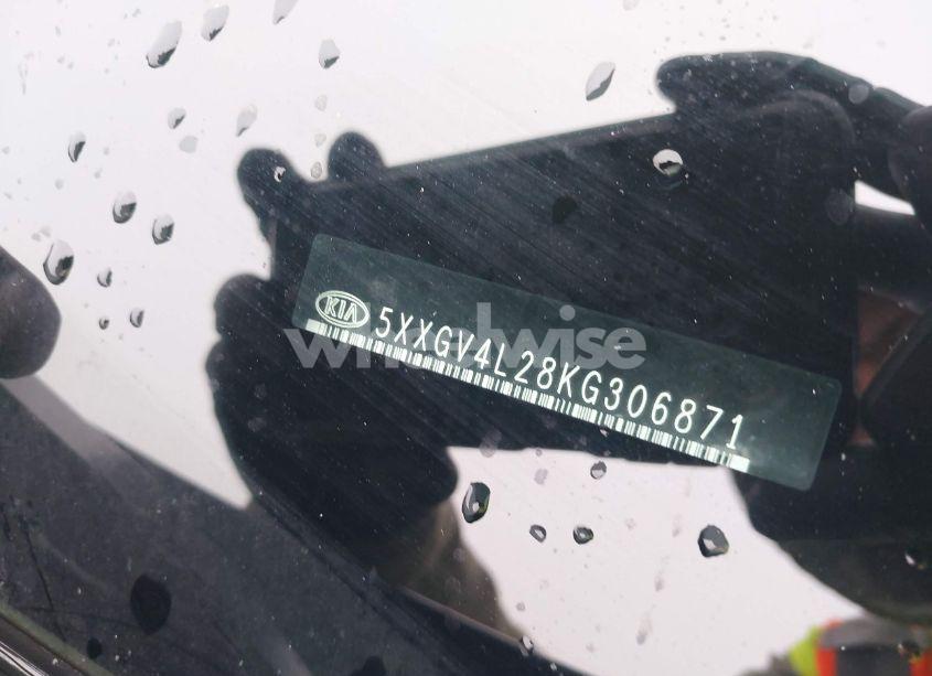 Photo 17 of 2019 Kia Optima SX TURBO (VIN 5XXGV4L28KG306871)