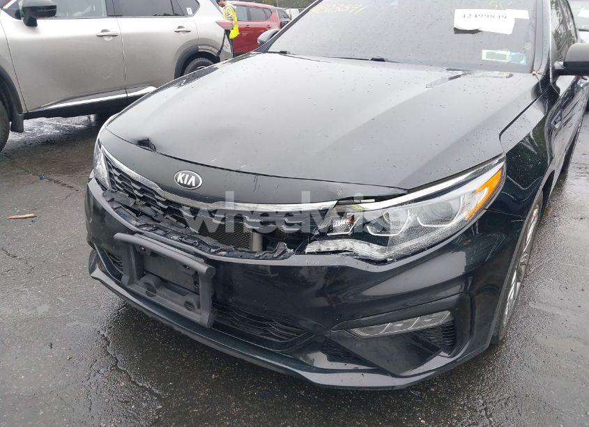 Photo 6 of 2019 Kia Optima SX TURBO (VIN 5XXGV4L28KG306871)