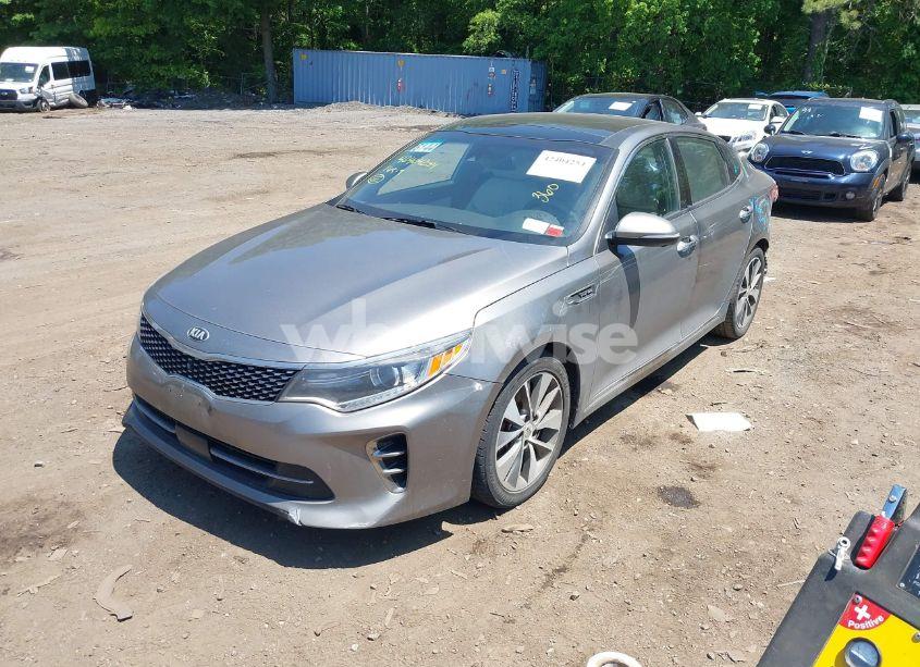 Photo 2 of 2016 Kia Optima SXL TURBO (VIN 5XXGV4L2XGG019958)