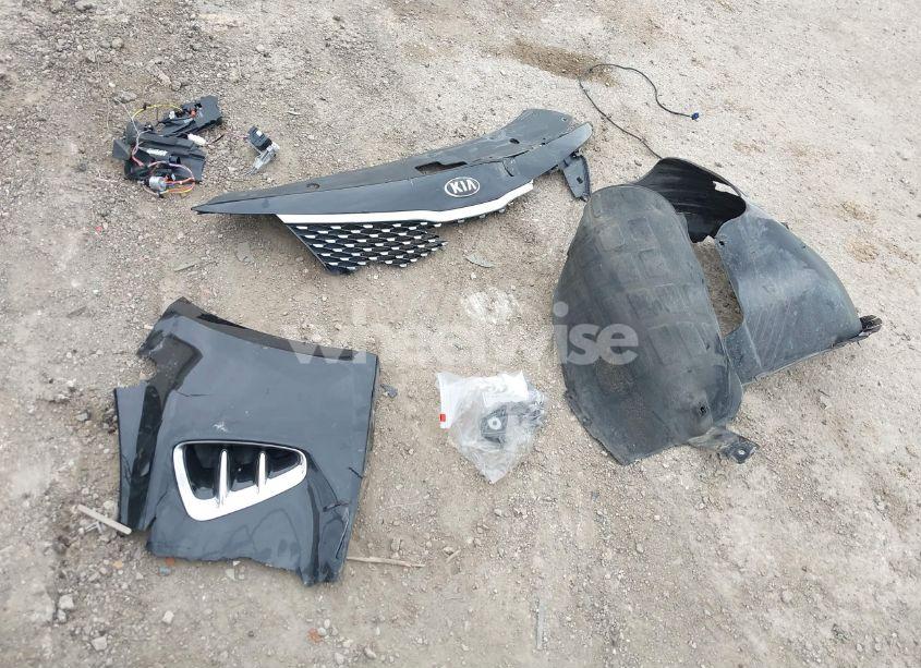 Photo 12 of 2016 Kia Optima SXL TURBO (VIN 5XXGV4L2XGG120045)