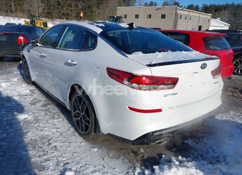 Photo 3 of 2020 Kia Optima SX TURBO (VIN 5XXGW4L20LG448243)