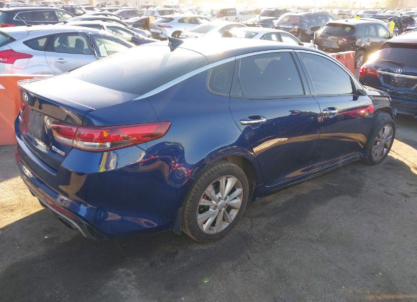 Photo 4 of 2017 Kia Optima SX TURBO (VIN 5XXGW4L22HG144600)