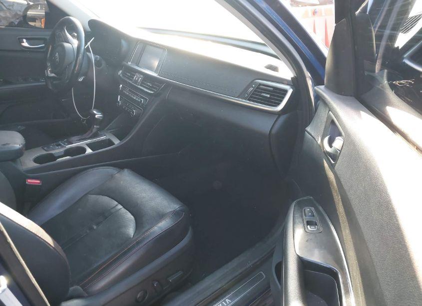 Photo 5 of 2017 Kia Optima SX TURBO (VIN 5XXGW4L22HG144600)