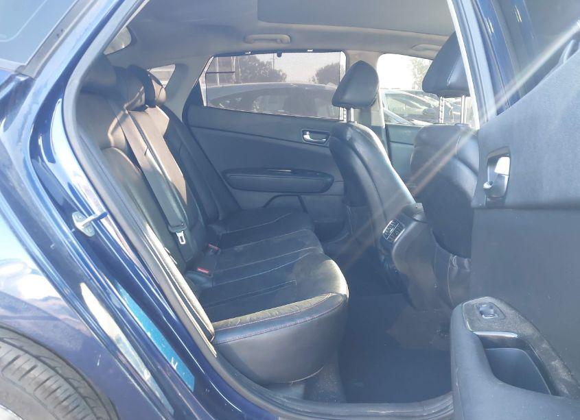 Photo 8 of 2017 Kia Optima SX TURBO (VIN 5XXGW4L22HG144600)