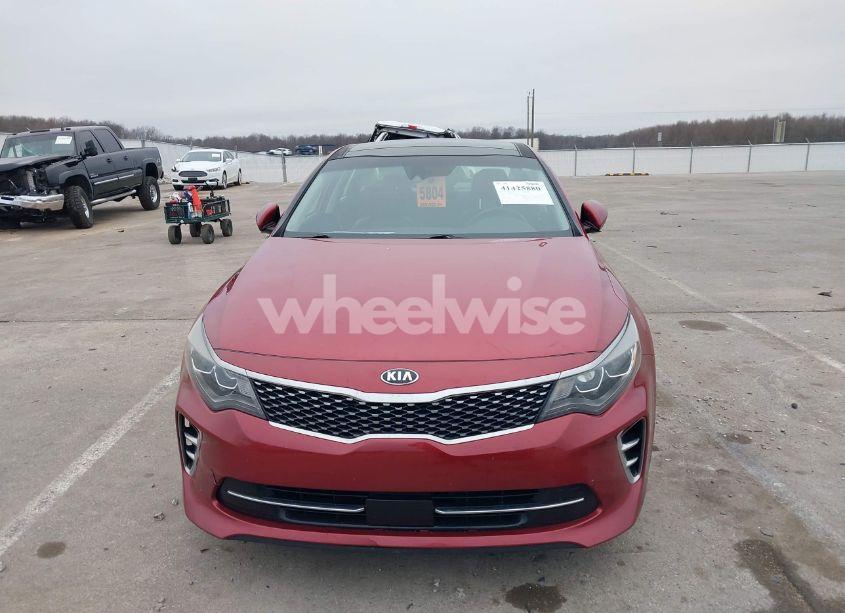 Photo 12 of 2017 Kia Optima SX TURBO (VIN 5XXGW4L24HG141844)