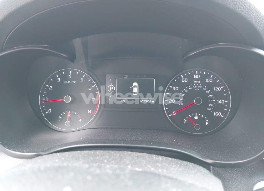 Photo 7 of 2018 Kia Optima SX TURBO (VIN 5XXGW4L24JG189561)