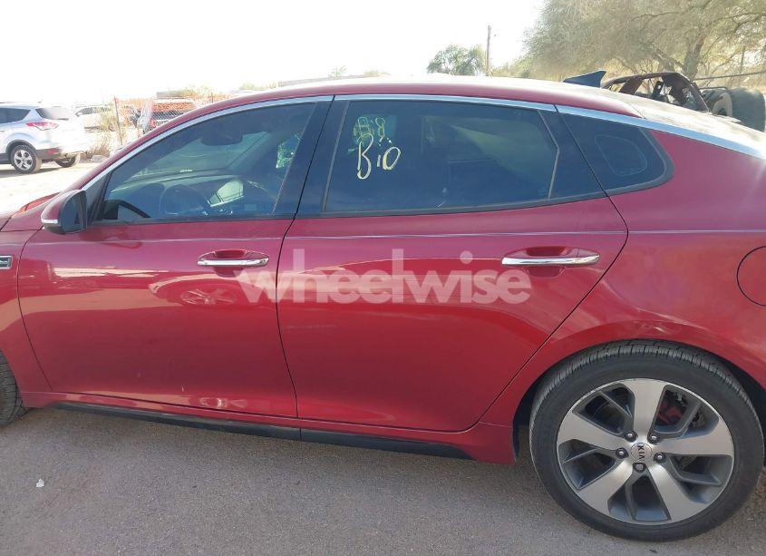 Photo 13 of 2018 Kia Optima SX TURBO (VIN 5XXGW4L24JG192556)