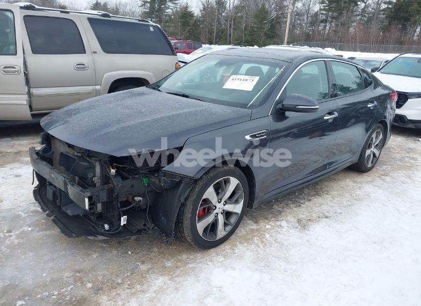 Photo 2 of 2018 Kia Optima SX TURBO (VIN 5XXGW4L24JG206603)