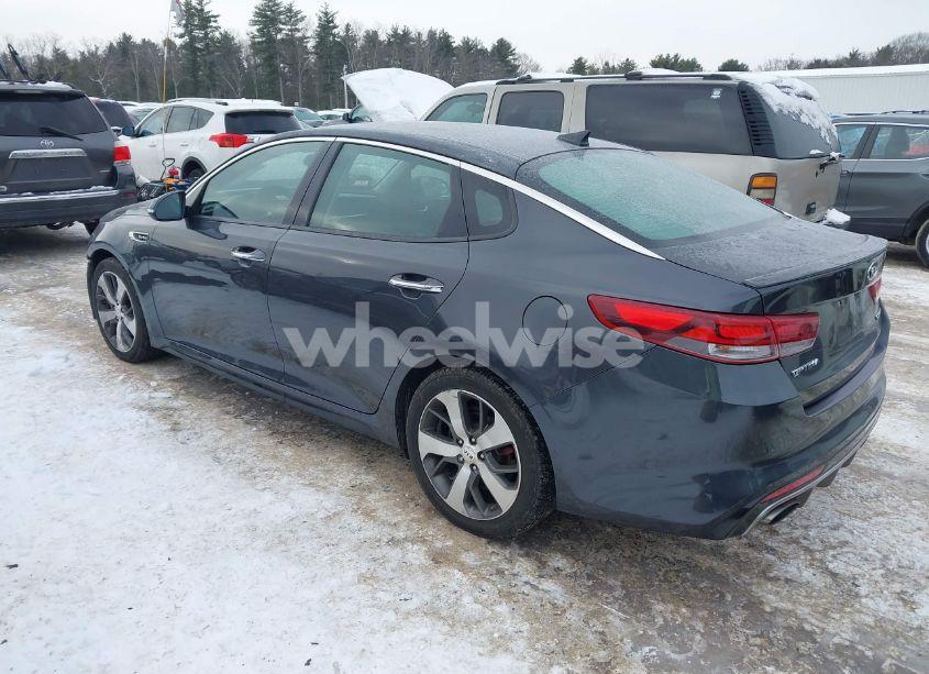 Photo 3 of 2018 Kia Optima SX TURBO (VIN 5XXGW4L24JG206603)