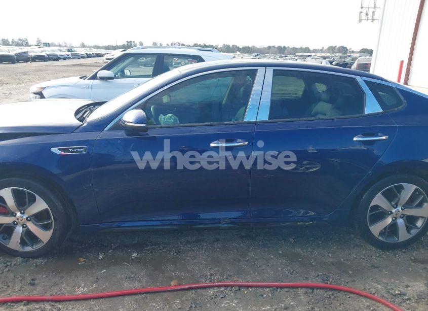Photo 13 of 2018 Kia Optima SX TURBO (VIN 5XXGW4L24JG208254)