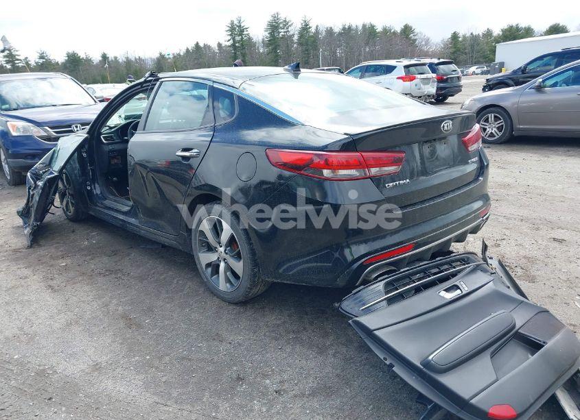 Photo 3 of 2018 Kia Optima SX TURBO (VIN 5XXGW4L24JG242582)