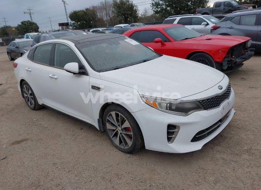 2016 Kia Optima SX TURBO (VIN 5XXGW4L25GG046062) main photo