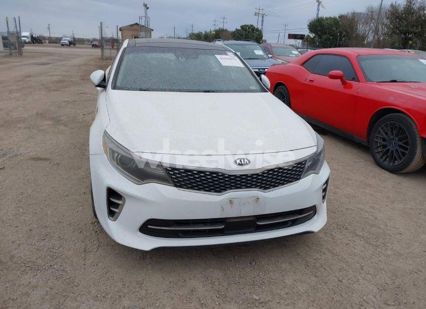 Photo 12 of 2016 Kia Optima SX TURBO (VIN 5XXGW4L25GG046062)