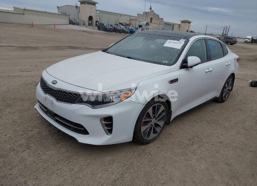Photo 2 of 2016 Kia Optima SX TURBO (VIN 5XXGW4L25GG046062)