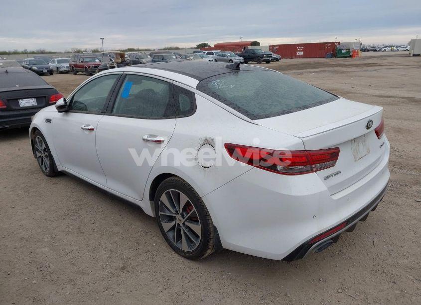 Photo 3 of 2016 Kia Optima SX TURBO (VIN 5XXGW4L25GG046062)