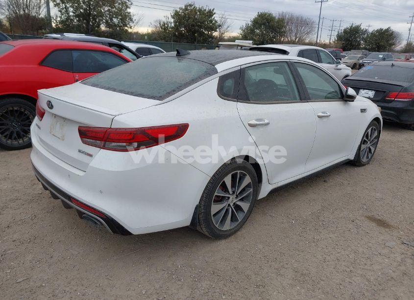 Photo 4 of 2016 Kia Optima SX TURBO (VIN 5XXGW4L25GG046062)