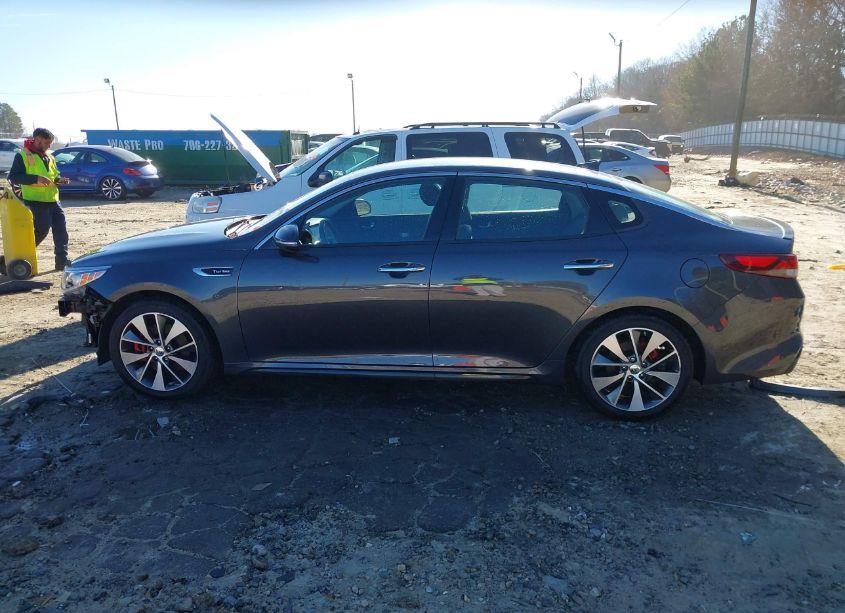 Photo 15 of 2016 Kia Optima SX TURBO (VIN 5XXGW4L26GG046832)