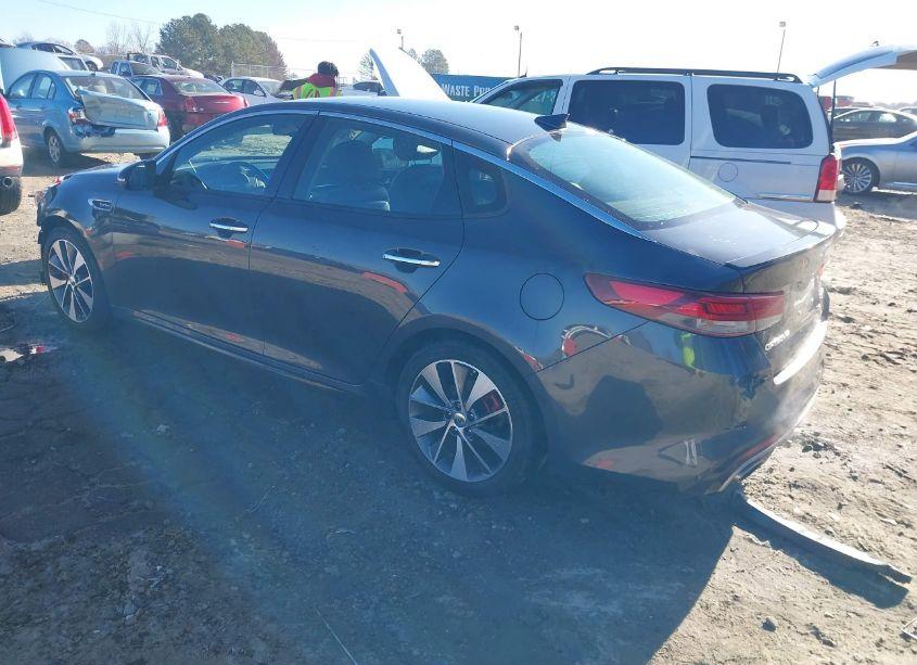 Photo 3 of 2016 Kia Optima SX TURBO (VIN 5XXGW4L26GG046832)