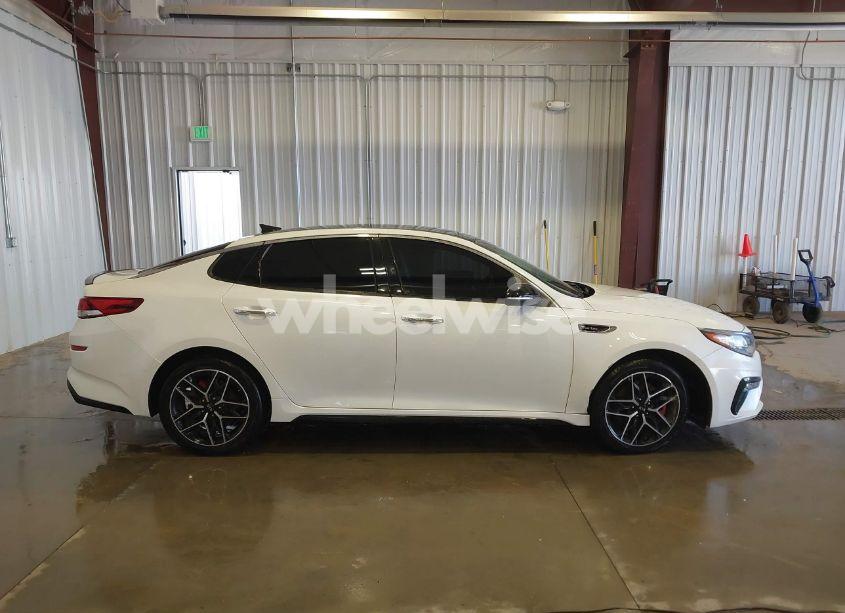 Photo 13 of 2019 Kia Optima SX TURBO (VIN 5XXGW4L26KG307854)
