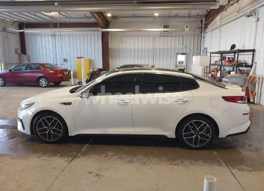 Photo 14 of 2019 Kia Optima SX TURBO (VIN 5XXGW4L26KG307854)