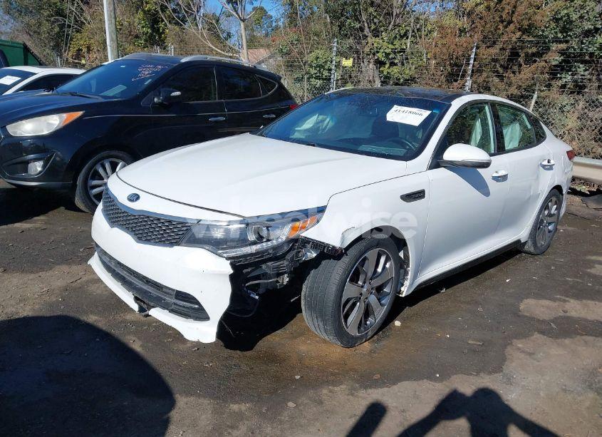 Photo 2 of 2016 Kia Optima SX TURBO (VIN 5XXGW4L27GG012575)