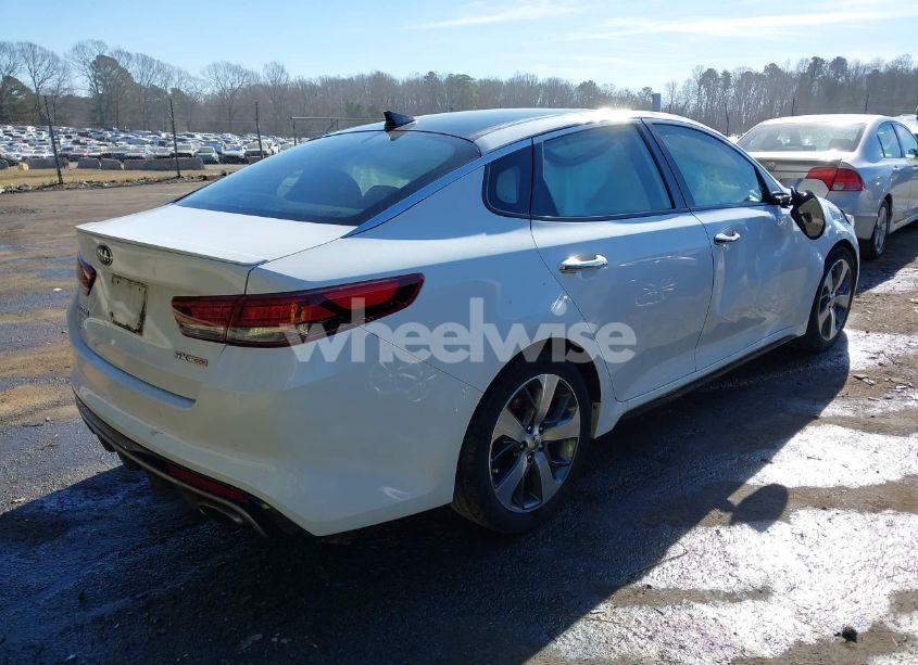 Photo 4 of 2016 Kia Optima SX TURBO (VIN 5XXGW4L27GG012575)
