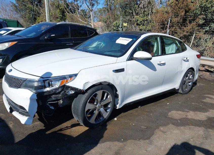 Photo 6 of 2016 Kia Optima SX TURBO (VIN 5XXGW4L27GG012575)