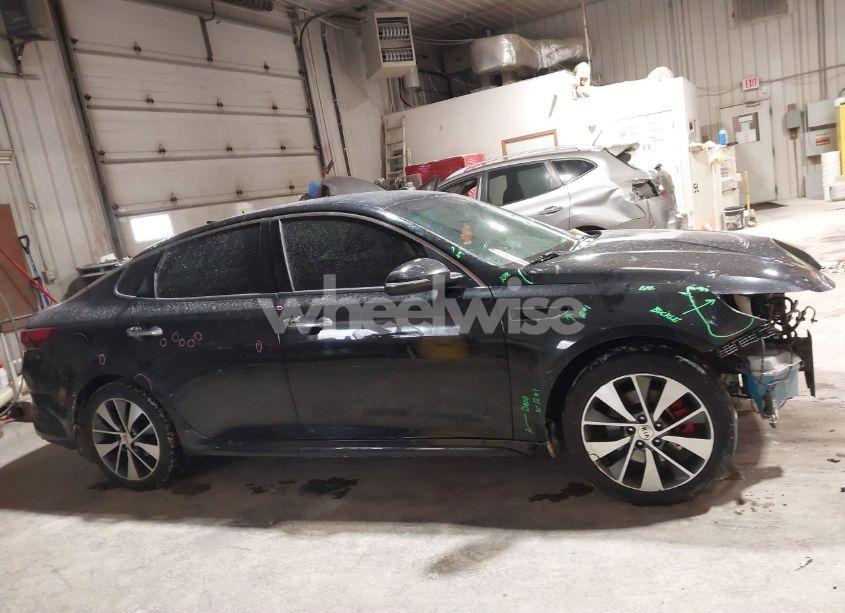 Photo 14 of 2016 Kia Optima SX TURBO (VIN 5XXGW4L27GG106780)