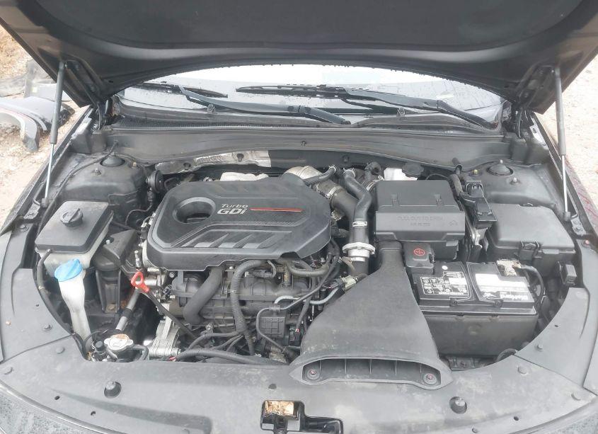 Photo 10 of 2017 Kia Optima SX TURBO (VIN 5XXGW4L27HG173221)