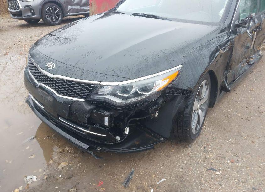 Photo 18 of 2017 Kia Optima SX TURBO (VIN 5XXGW4L27HG173221)