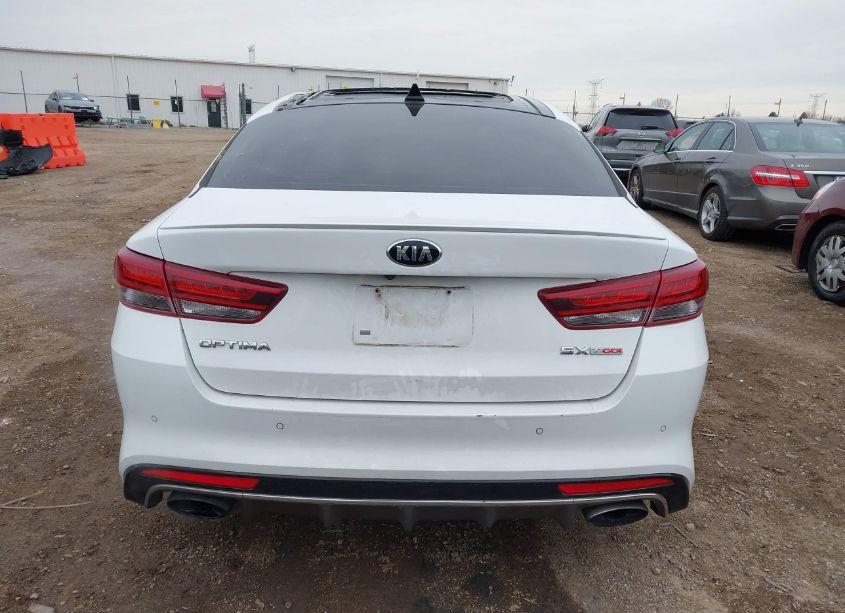 Photo 17 of 2018 Kia Optima SX TURBO (VIN 5XXGW4L27JG240017)