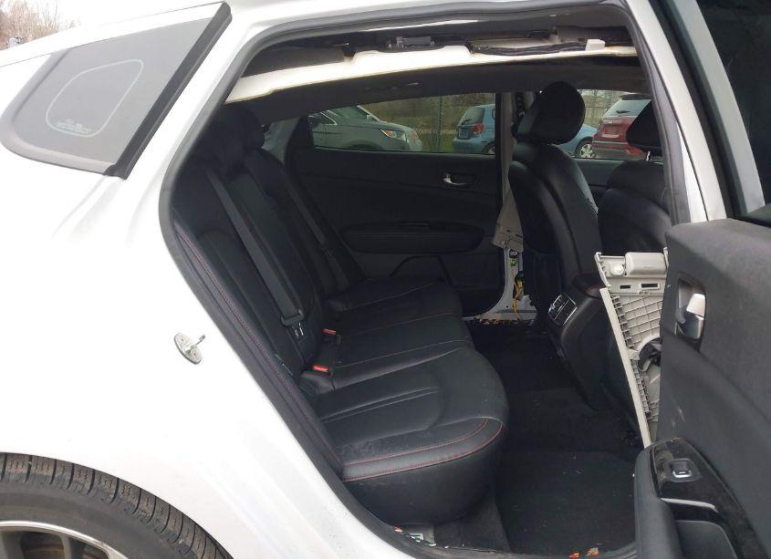 Photo 8 of 2018 Kia Optima SX TURBO (VIN 5XXGW4L27JG240017)