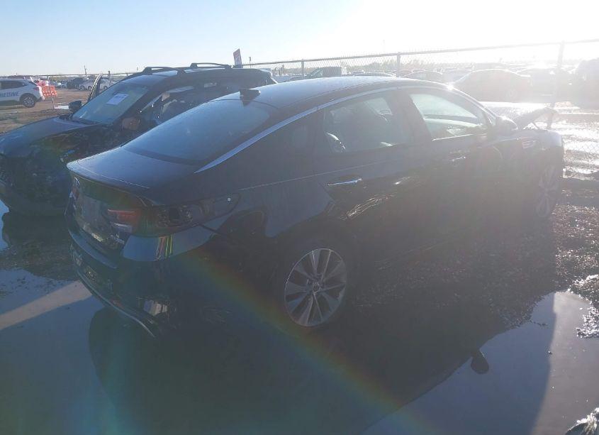 Photo 4 of 2017 Kia Optima SX TURBO (VIN 5XXGW4L28HG146416)