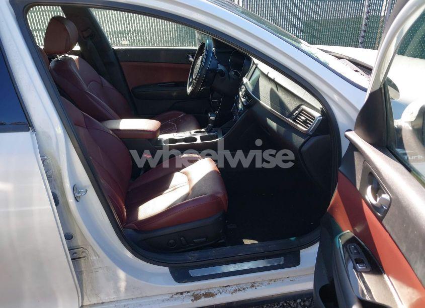 Photo 5 of 2016 Kia Optima SX TURBO (VIN 5XXGW4L29GG025604)