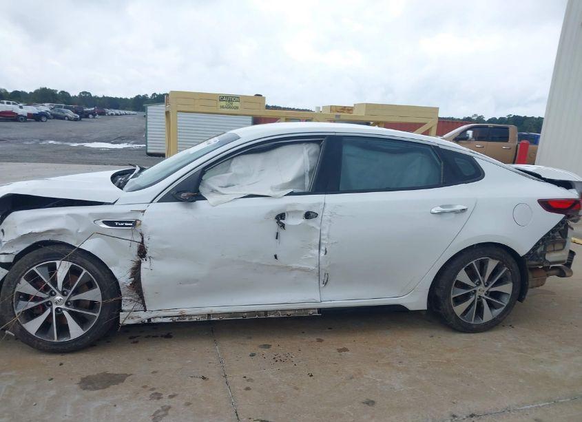 Photo 13 of 2016 Kia Optima SX TURBO (VIN 5XXGW4L29GG080117)