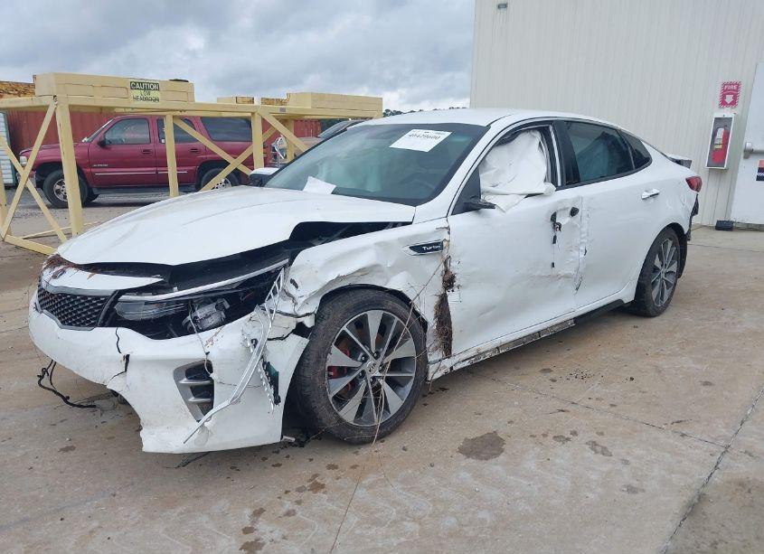 Photo 2 of 2016 Kia Optima SX TURBO (VIN 5XXGW4L29GG080117)