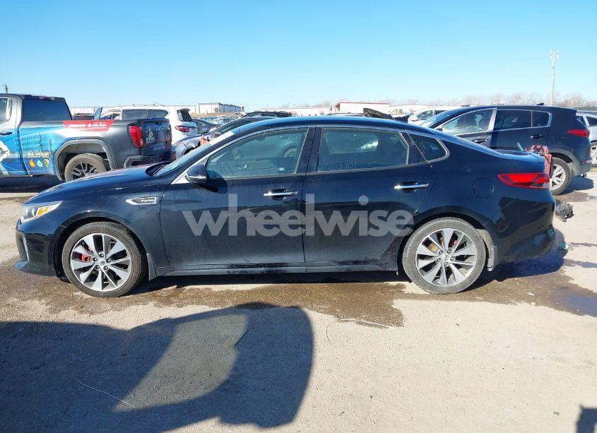 Photo 14 of 2017 Kia Optima SX TURBO (VIN 5XXGW4L2XHG145607)