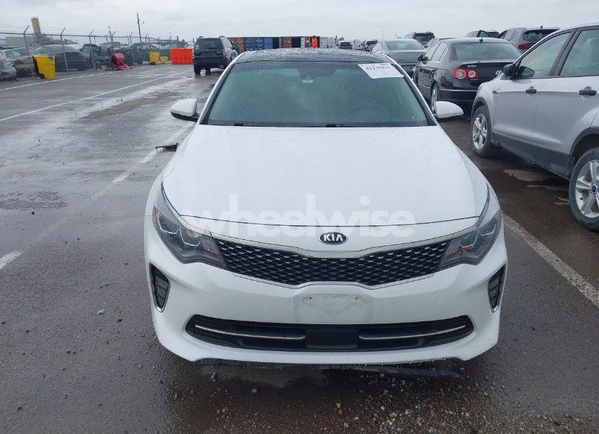 Photo 13 of 2018 Kia Optima SX TURBO (VIN 5XXGW4L2XJG247253)