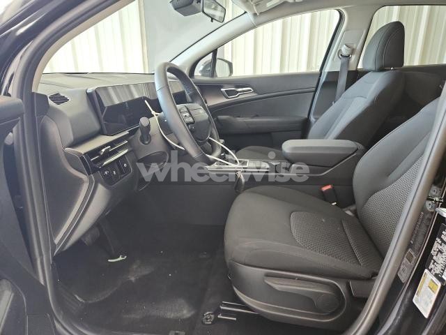 Photo 6 of 2026 KIA SPORTAGE LX (VIN 5XYK23DF3TG361014)