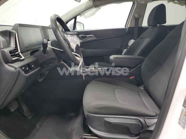 Photo 3 of 2025 KIA SPORTAGE LX (VIN 5XYK23DFXSG311631)