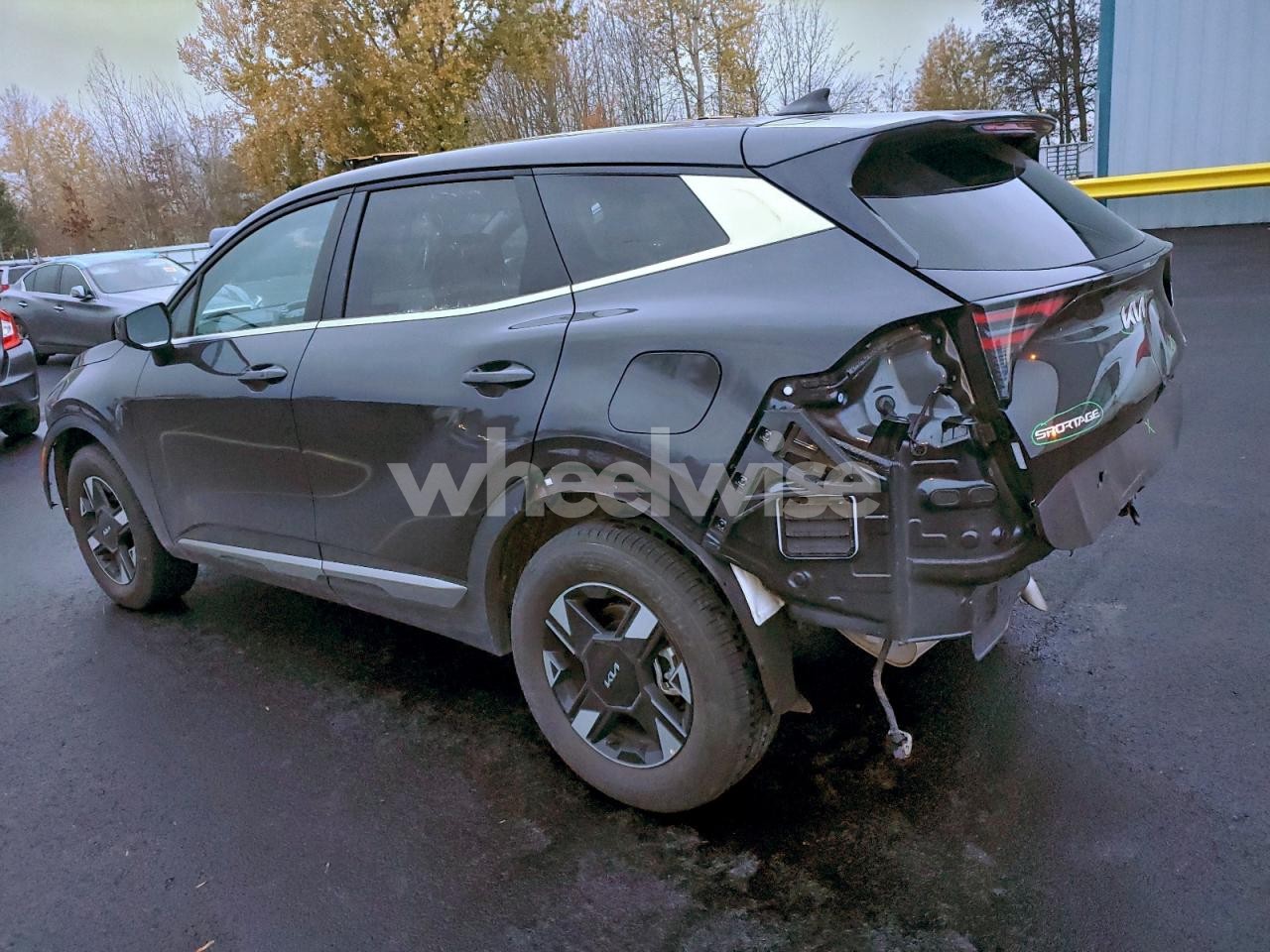 Photo 2 of 2026 KIA SPORTAGE LX (VIN 5XYK2CDF6TG362528)