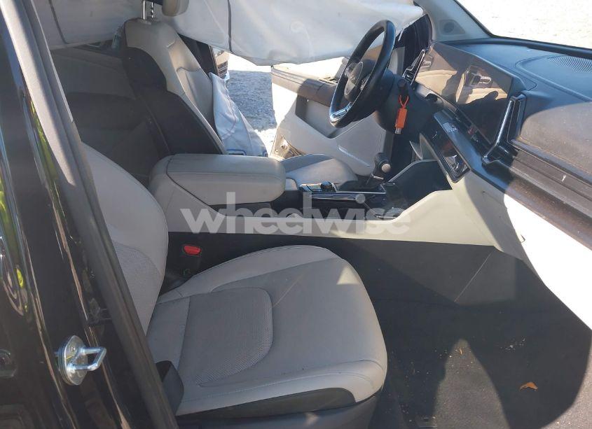 Photo 5 of 2023 Kia Sportage EX (VIN 5XYK33AF1PG091627)