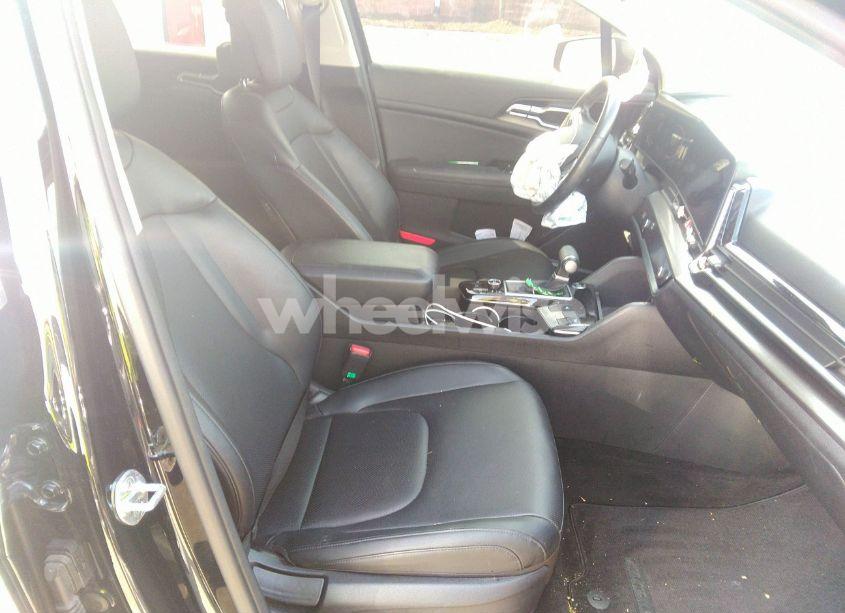 Photo 5 of 2023 Kia Sportage EX (VIN 5XYK33AF2PG001157)