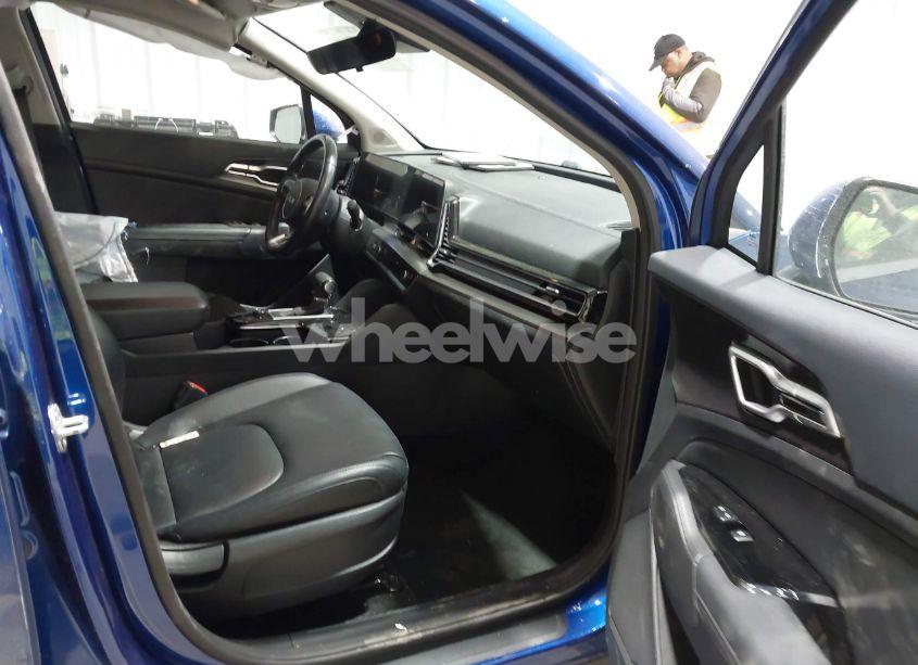 Photo 5 of 2023 Kia Sportage EX (VIN 5XYK33AF2PG040802)