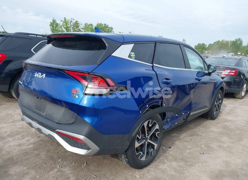 Photo 4 of 2023 Kia Sportage EX (VIN 5XYK33AF2PG091037)