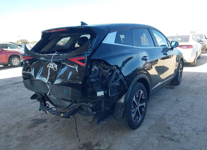 Photo 4 of 2023 Kia Sportage EX (VIN 5XYK33AF2PG138146)