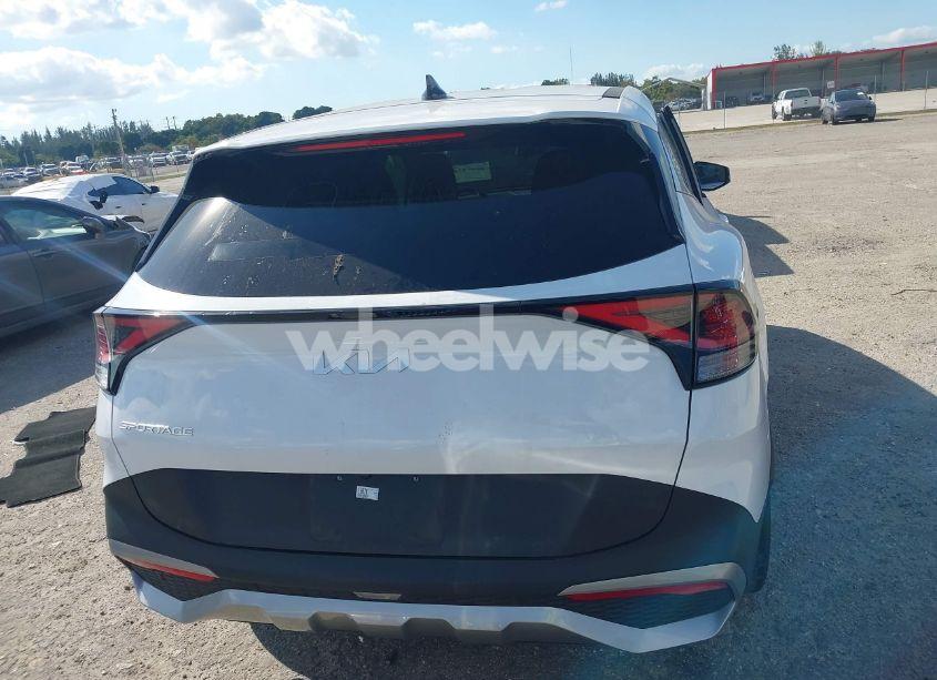 Photo 16 of 2023 Kia Sportage EX (VIN 5XYK33AF3PG019876)