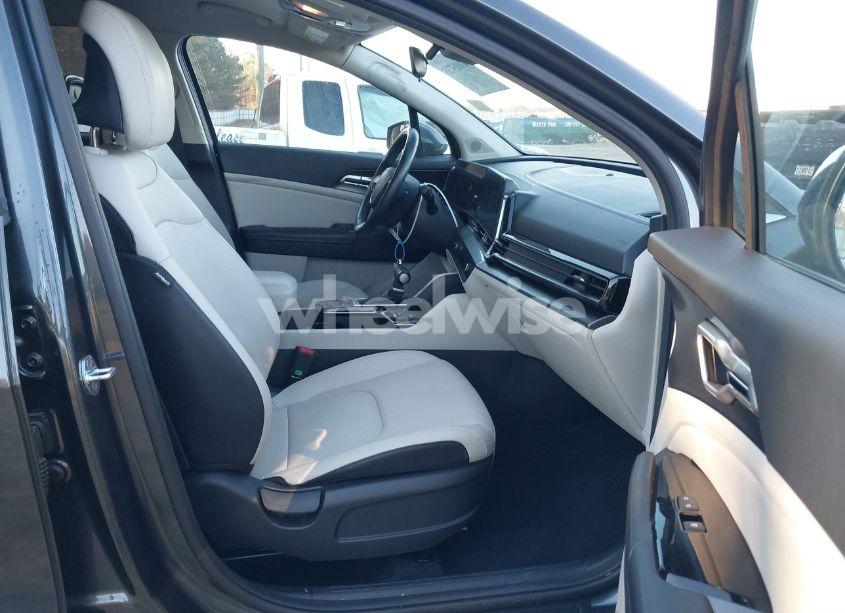 Photo 5 of 2023 Kia Sportage EX (VIN 5XYK33AF4PG075597)